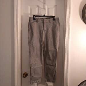 GAP Women's Black and White Straight Leg Pants